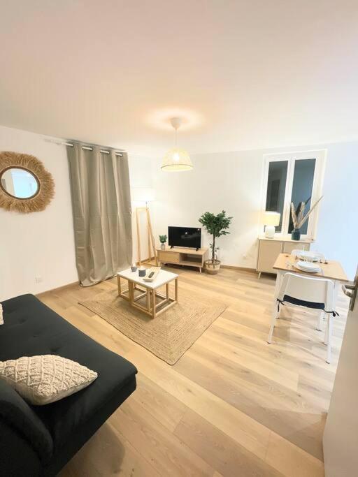 / Cocon \ Paisible Hyper Centre Rodez Apartment Luaran gambar
